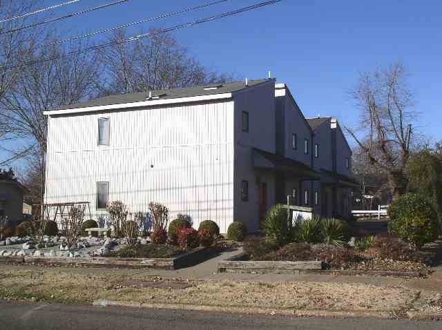 Lumbrick Apartments in Union City, TN - Building Photo - Building Photo