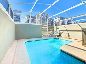 996 Leader St in Davenport, FL - Building Photo - Building Photo