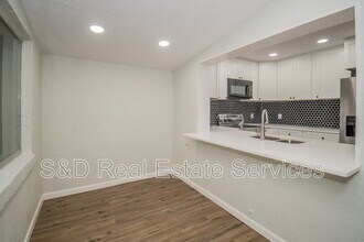 304 La Serena St in Winter Haven, FL - Building Photo - Building Photo