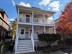 41 Michigan Ave, Unit 1 in Somerville, MA - Building Photo