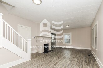 133 E Elmwood Ave in Dayton, OH - Foto de edificio - Building Photo