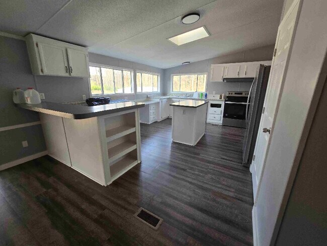 property at 7787 Lee County Rd 240