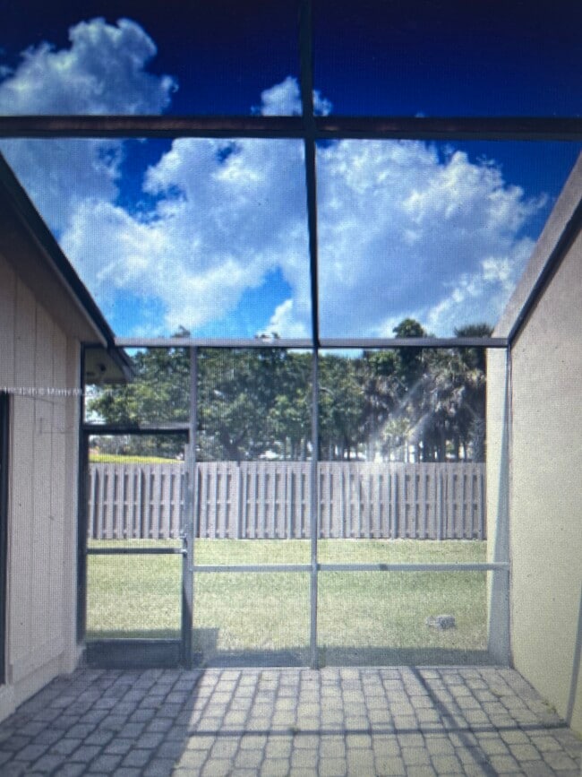 11777 SW 108th Ln in Miami, FL - Building Photo - Building Photo