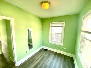 1107 W Colona St in Philadelphia, PA - Building Photo - Building Photo