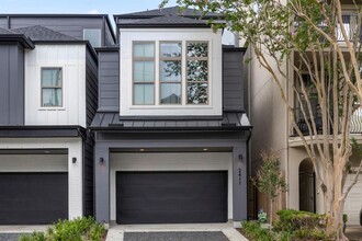 2411 Hazard St in Houston, TX - Building Photo - Building Photo