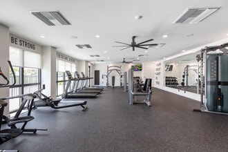 Hidden Lake Apartments in Miami, FL - Building Photo - Interior Photo