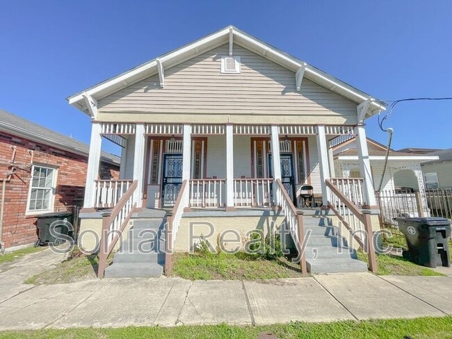 property at 2433 St Anthony St