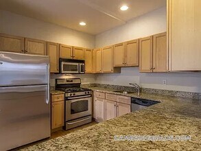 110 Second St, Unit PH02 in Cambridge, MA - Foto de edificio - Building Photo