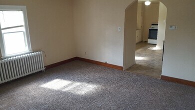 707 8th Ave SE in Austin, MN - Building Photo - Building Photo