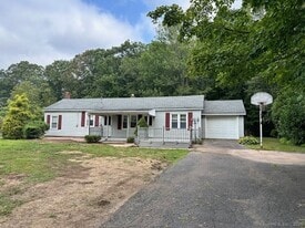 109 Central Ave in Wolcott, CT - Building Photo