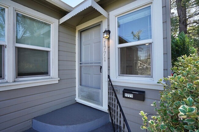 1769 3rd St in Napa, CA - Foto de edificio - Building Photo