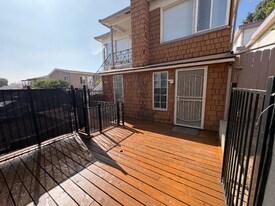 4966 Baltimore Dr in La Mesa, CA - Building Photo