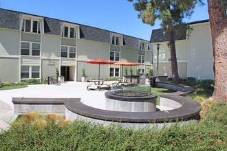 Riverbridge Apartments in Sacramento, CA - Building Photo - Building Photo