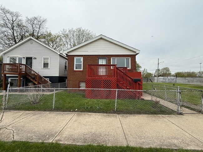 property at 4004 Carey St