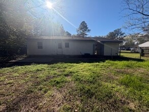 11 Coulter Dr in Wedgefield, SC - Building Photo - Building Photo