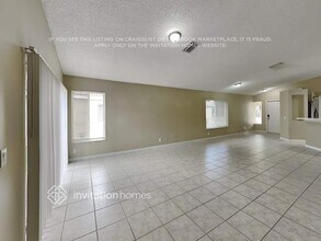 1586 Mira Vista Cir in Weston, FL - Building Photo - Building Photo
