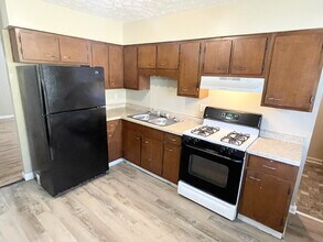 4320 Lexington Ave in Indianapolis, IN - Building Photo - Building Photo