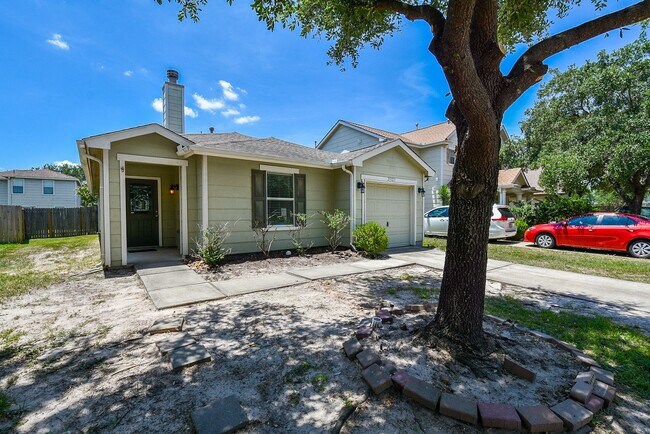 29323 Hickory Terrace Dr