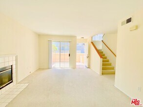 2800 Plaza del Amo-Unit -63 in Torrance, CA - Foto de edificio - Building Photo