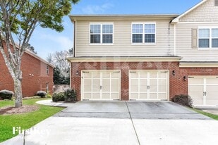 983 Treymont Way SW in Lawrenceville, GA - Building Photo