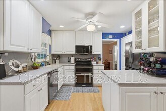 12226 Ox Hill Rd in Fairfax, VA - Building Photo - Building Photo