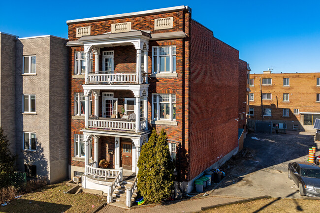 2485 Sherbrooke St E