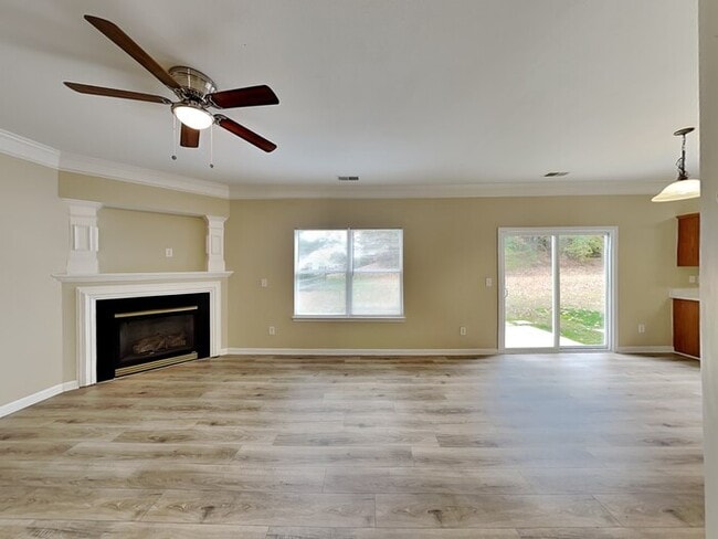 3849 Wingdale Ct in Gastonia, NC - Foto de edificio - Building Photo