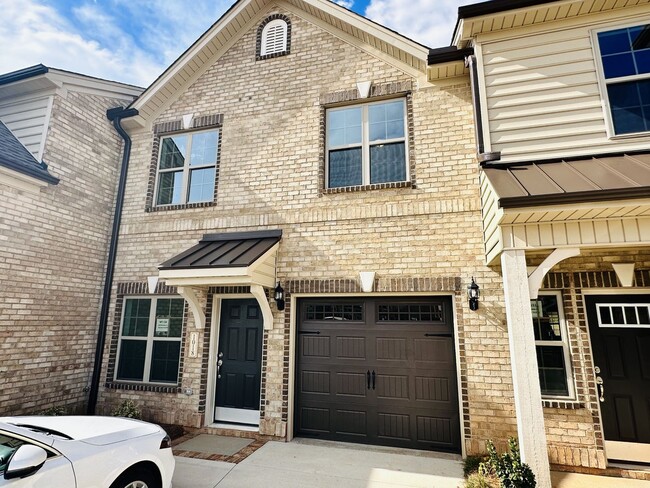 property at 1018 Bonanza Ln