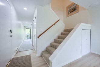 19 Atlantic Rd in Gloucester, MA - Building Photo - Building Photo
