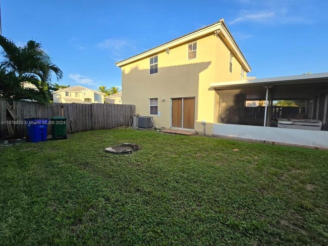 6460 French Angel Terrace in Margate, FL - Building Photo - Building Photo