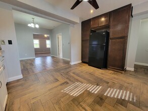 1421 W 4th St in Davenport, IA - Building Photo - Building Photo