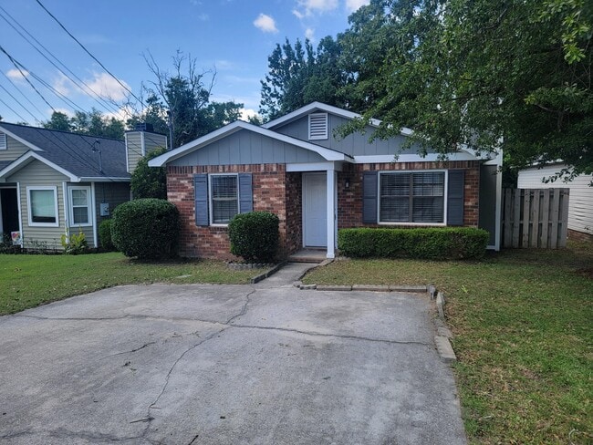 property at 3914 Almon Dr
