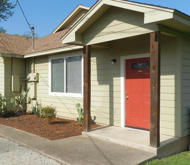315 S Ave A