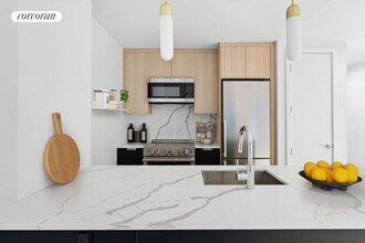 108 Downing St in Brooklyn, NY - Building Photo - Building Photo