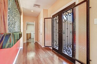 2424 Vista Grande Dr NW-Unit -Main House in Albuquerque, NM - Building Photo - Building Photo