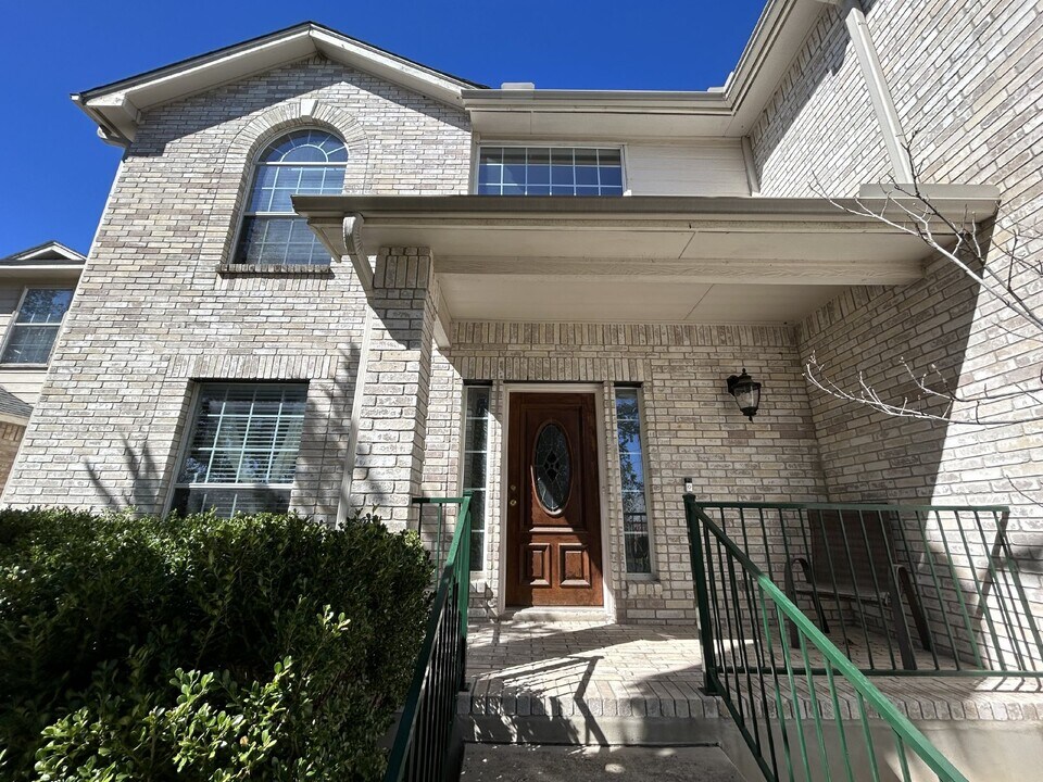 18807 Rogers Pass in San Antonio, TX - Building Photo