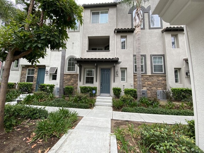 property at 2628 Rawhide Ln