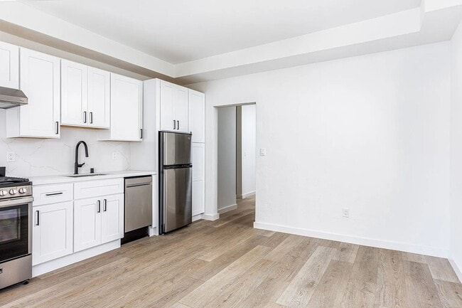 property at 903 Pine St