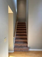 350 Cavan Ln in Glastonbury, CT - Building Photo - Building Photo