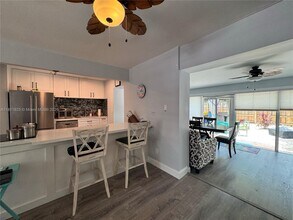 23 Snapper Ave in Key Largo, FL - Building Photo - Building Photo