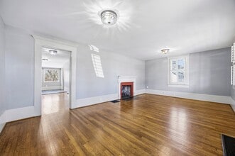 209 W Shadburn Ave in Buford, GA - Building Photo - Building Photo