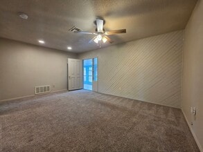 1 Red Oak Rd in Shawnee, OK - Building Photo - Building Photo