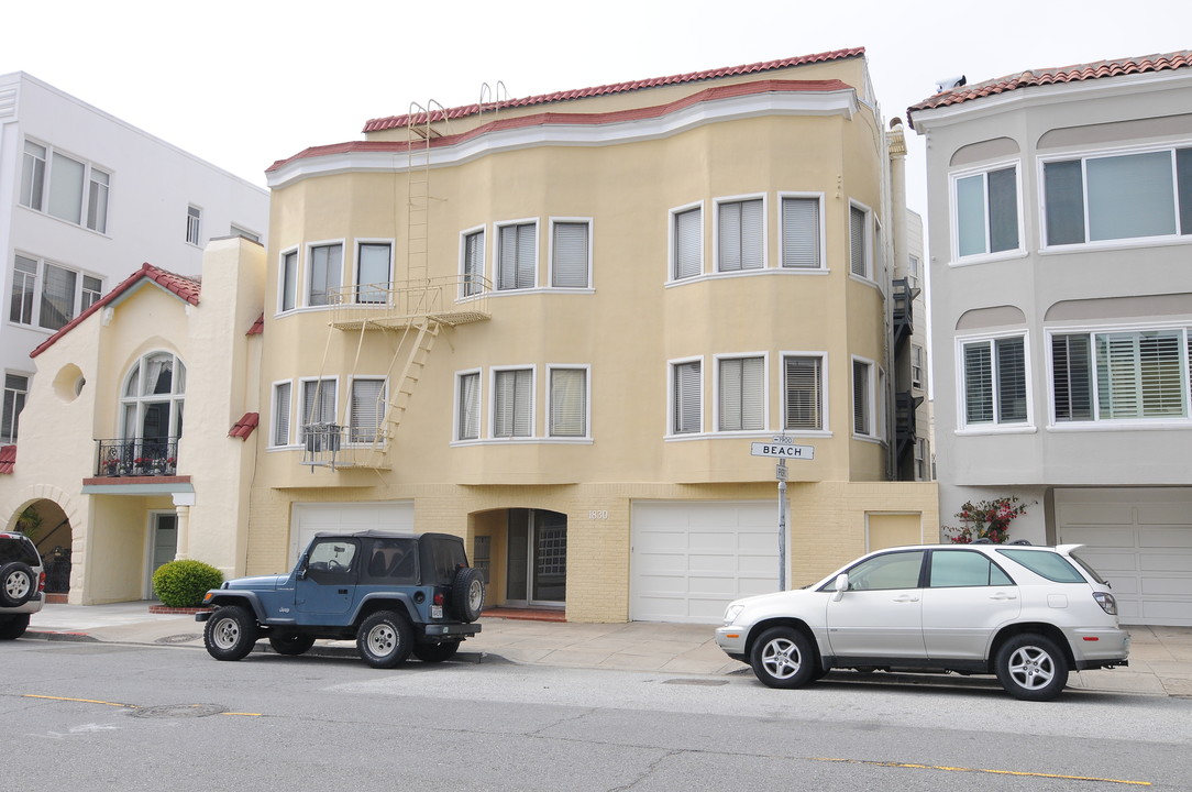 1830 Beach St in San Francisco, CA - Building Photo