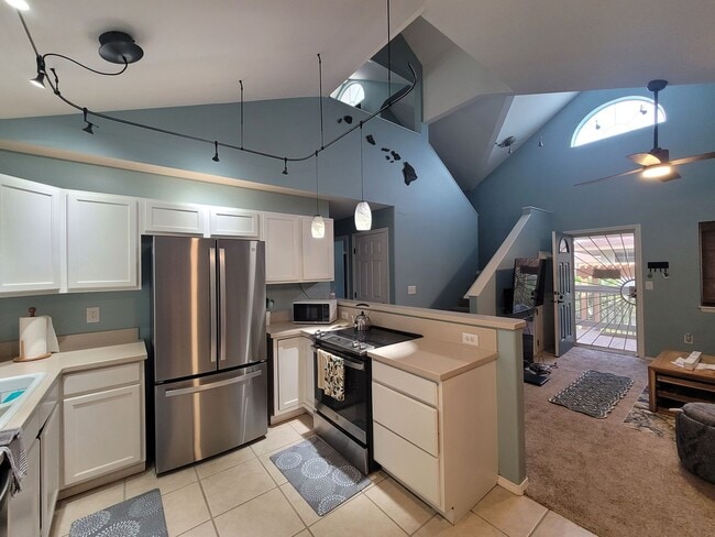 property at 70 Halili Ln