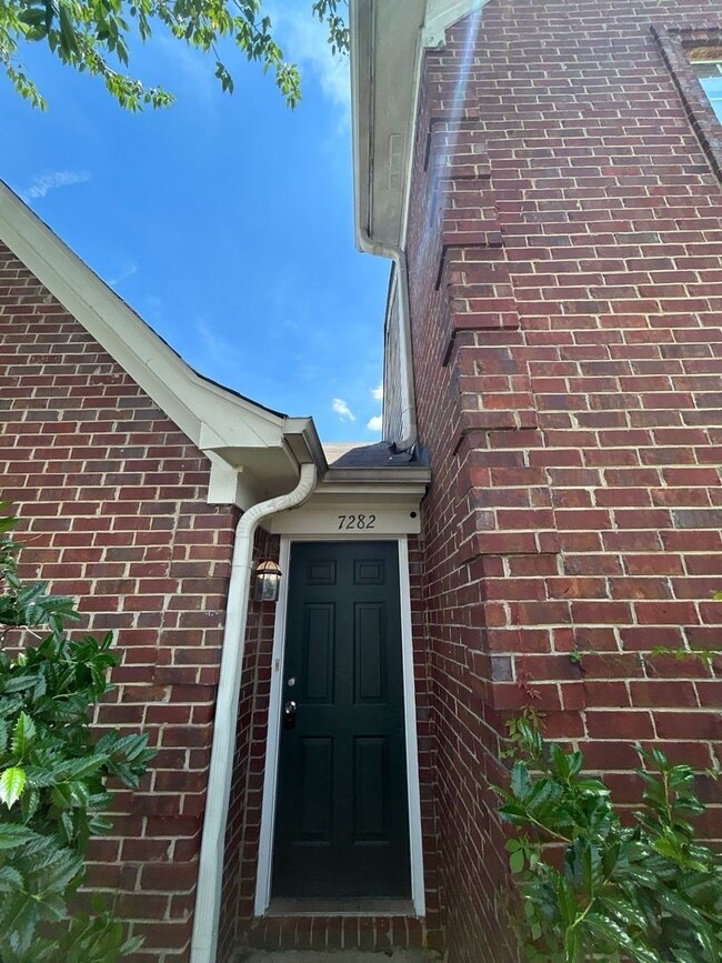 7282 Madelyn Cove in Horn Lake, MS - Building Photo - Building Photo