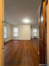 787 Elm St in New Haven, CT - Foto de edificio - Building Photo