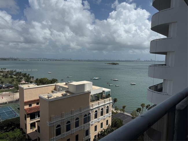 property at 1717 N Bayshore Dr