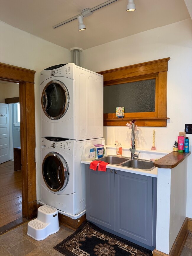 747 S 2nd St in Montrose, CO - Building Photo - Building Photo