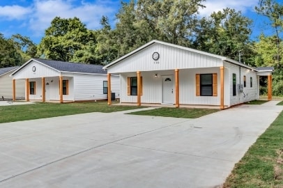 property at 700 Carmen Ave