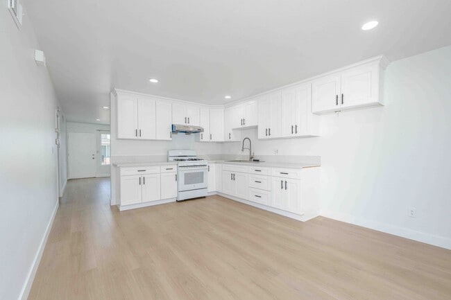 property at 8665 Trask Ave